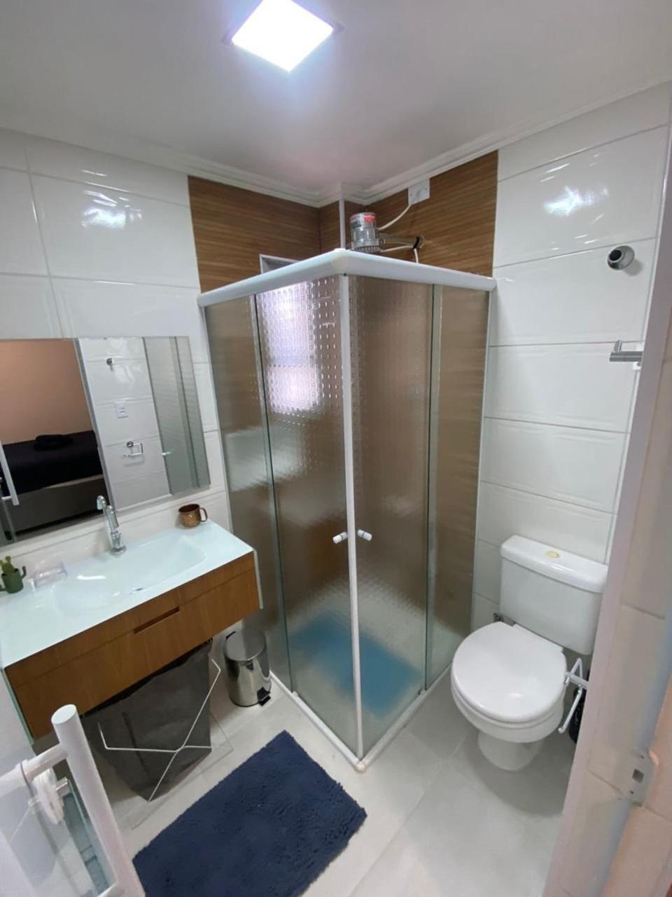 Canto Forte- Suite C/Varanda - Ate 5 Hospedes- Garagem - Wi Fi E 200 Metros Da Praia, 50 Metros Da Av Gastronomica Da Pg Praia Grande (Santos) Eksteriør bilde