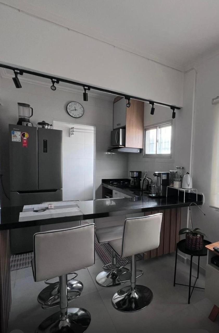 Canto Forte- Suite C/Varanda - Ate 5 Hospedes- Garagem - Wi Fi E 200 Metros Da Praia, 50 Metros Da Av Gastronomica Da Pg Praia Grande (Santos) Eksteriør bilde