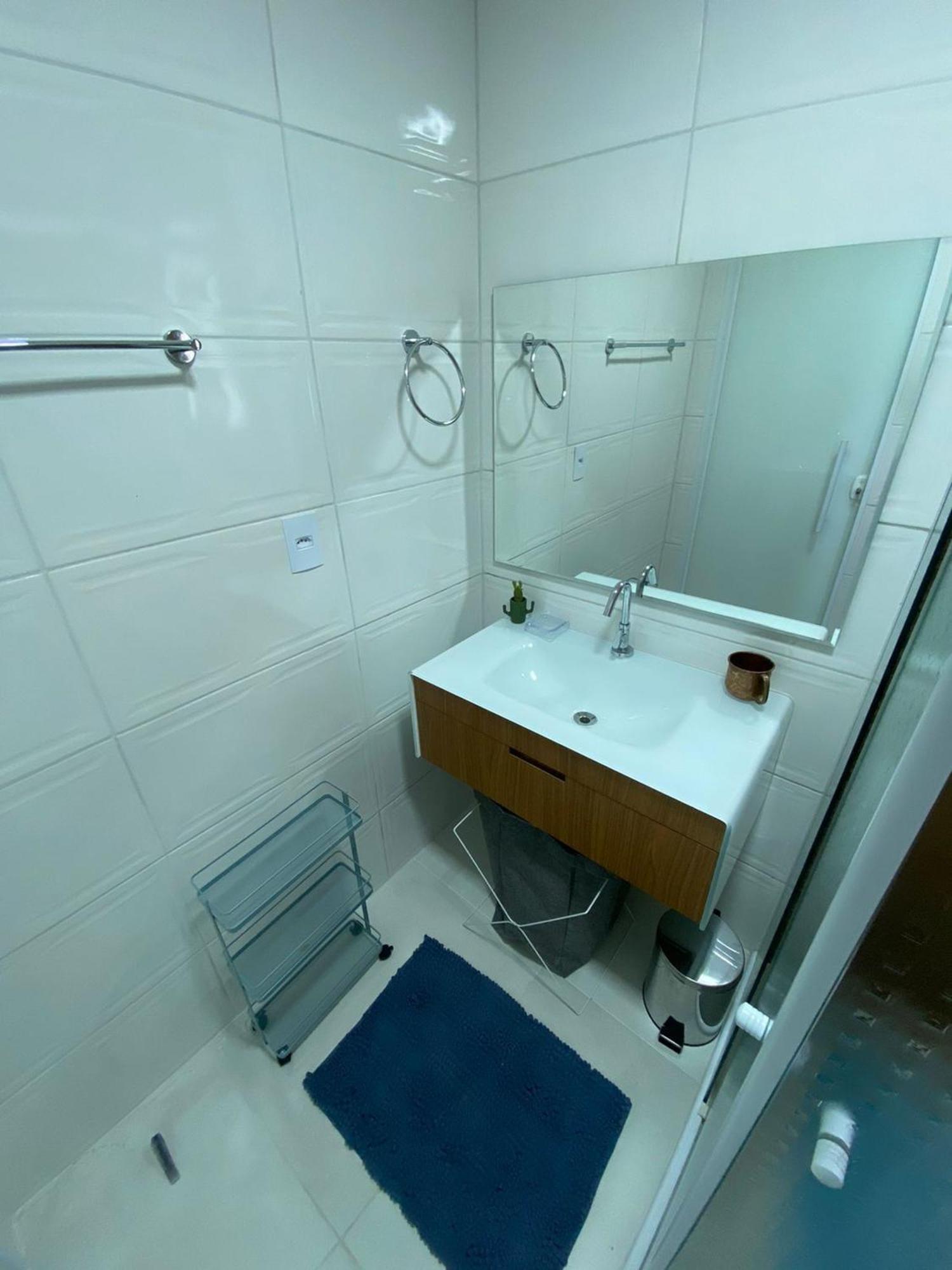 Canto Forte- Suite C/Varanda - Ate 5 Hospedes- Garagem - Wi Fi E 200 Metros Da Praia, 50 Metros Da Av Gastronomica Da Pg Praia Grande (Santos) Eksteriør bilde